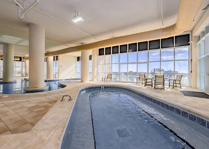 Phoenix Gulf Towers 2408